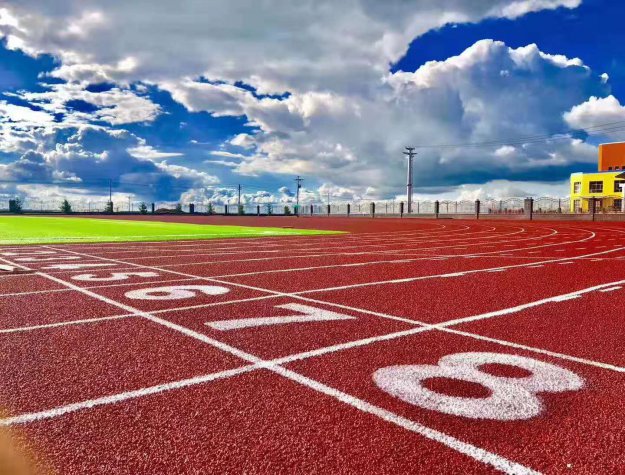 透氣型塑膠跑道